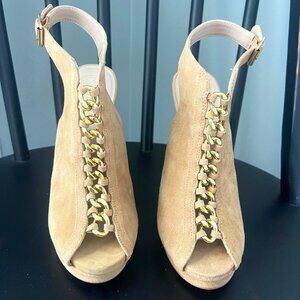 Kurt Geiger Suede Cream High Heels with Gold Chainmail - US 8 / EU 38